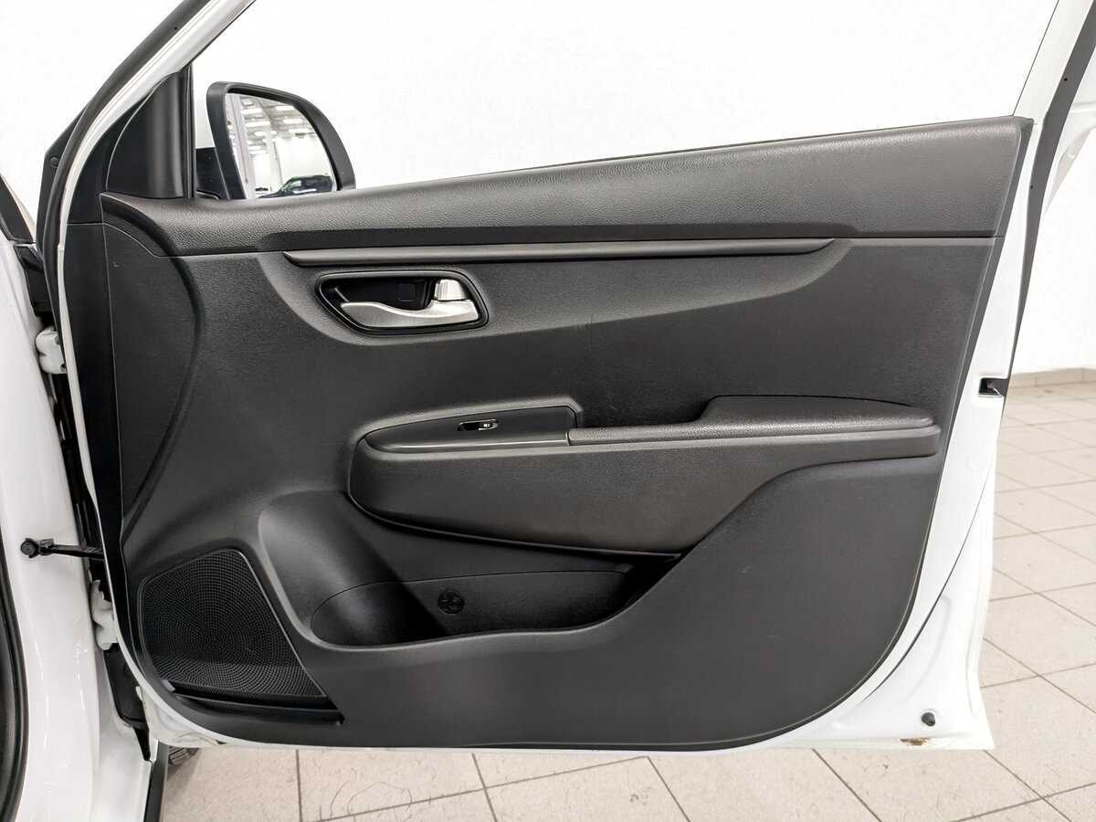 Kia Rio X-Line, 2020 Фото №22