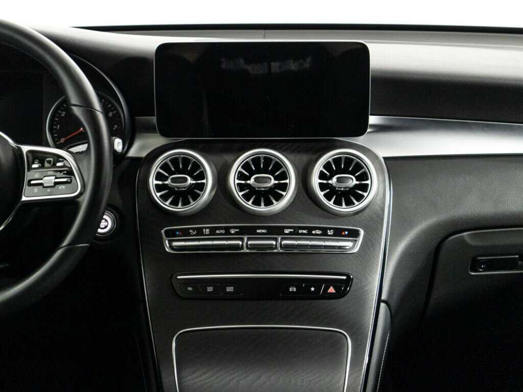 Mercedes-Benz GLC 200, 2019 Фото №12