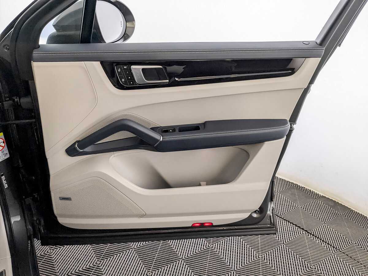 Porsche Cayenne, 2021 Фото №26