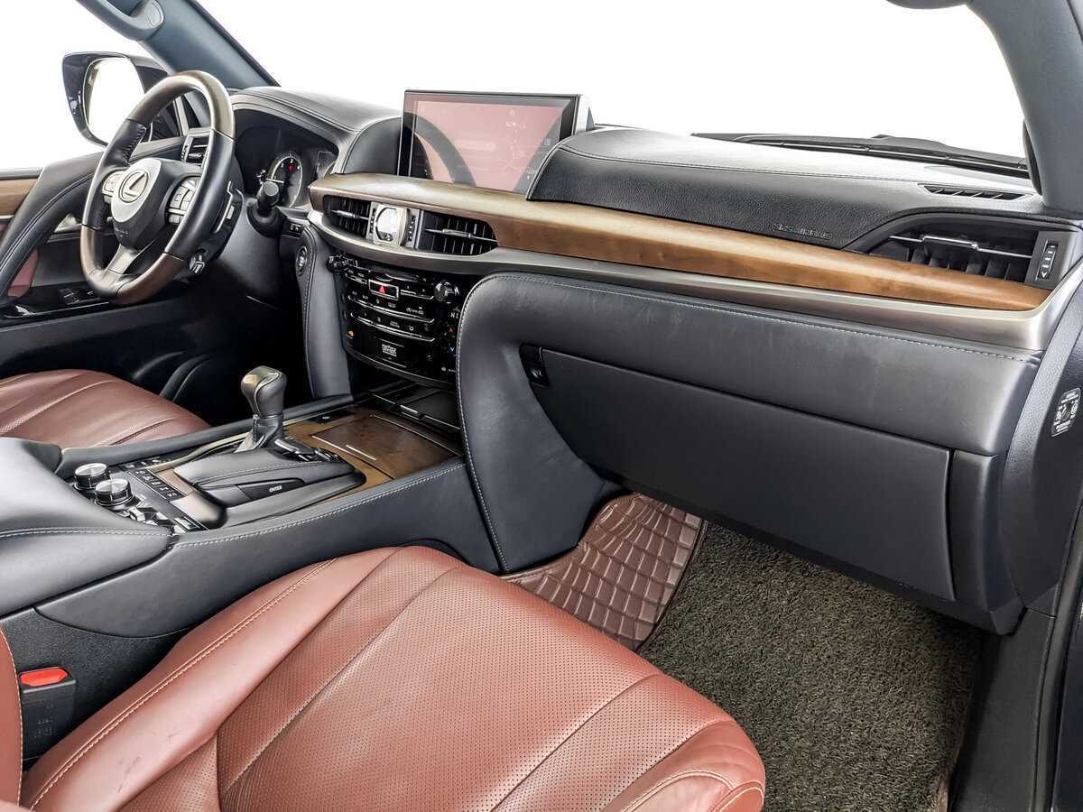 Lexus LX 450d, 2019 Фото №11