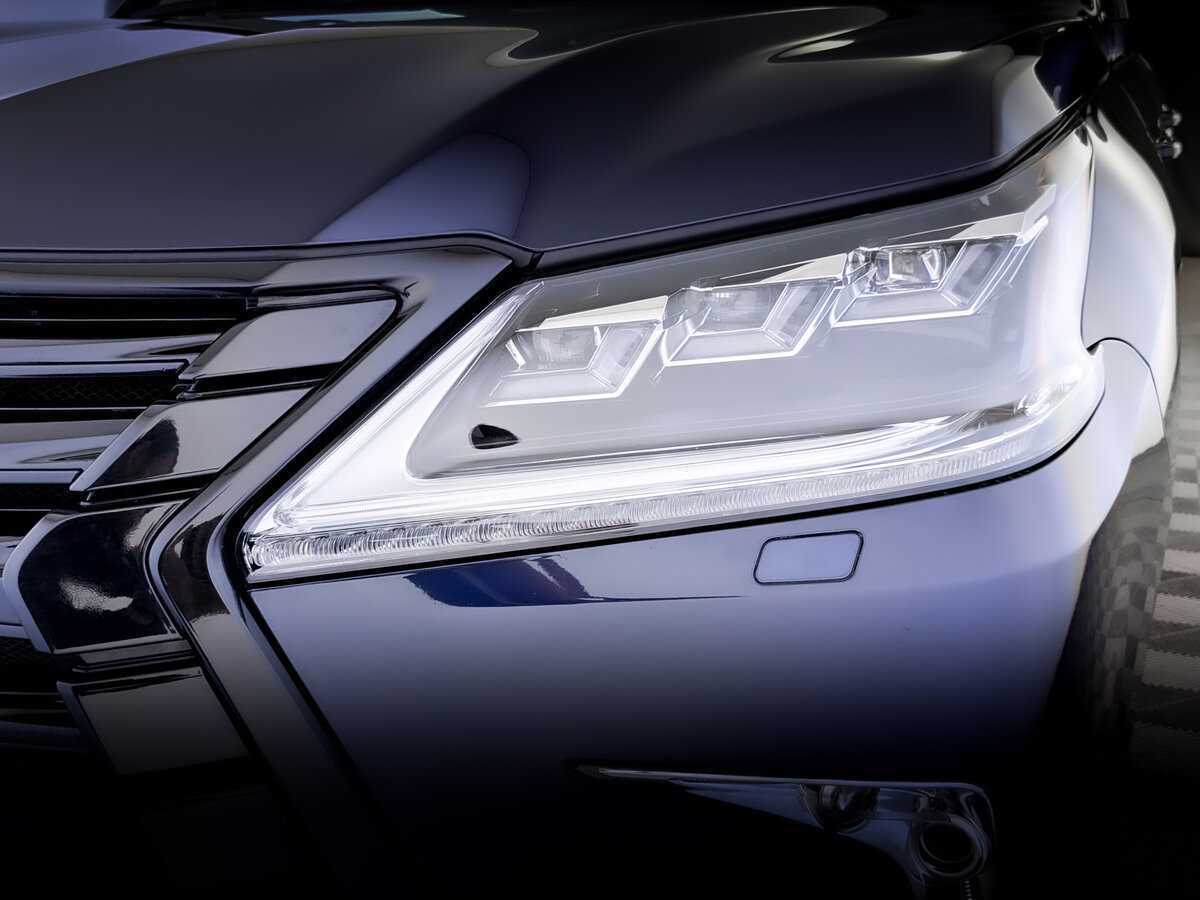 Lexus LX 450d, 2019 Фото №17