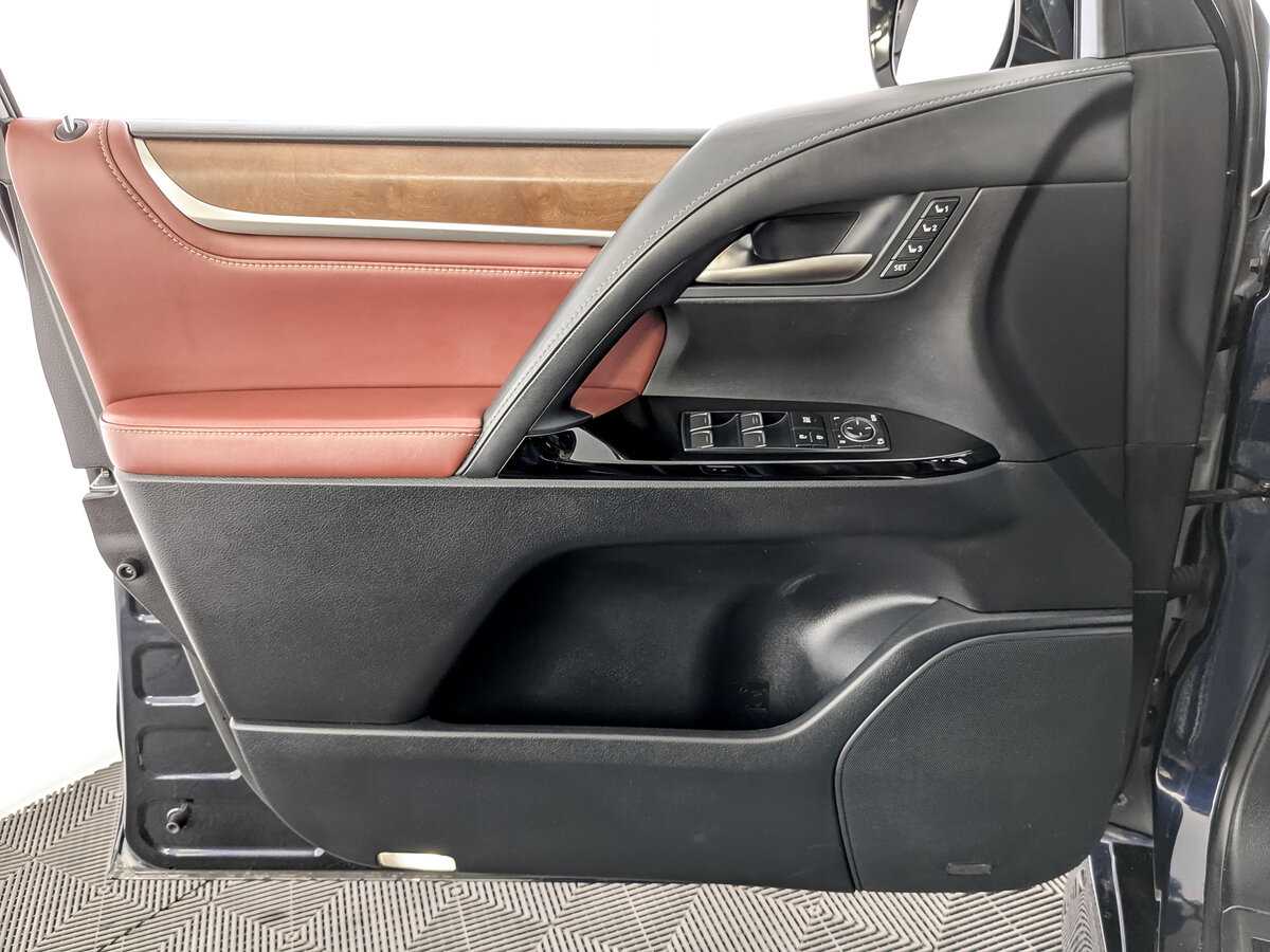 Lexus LX 450d, 2019 Фото №19