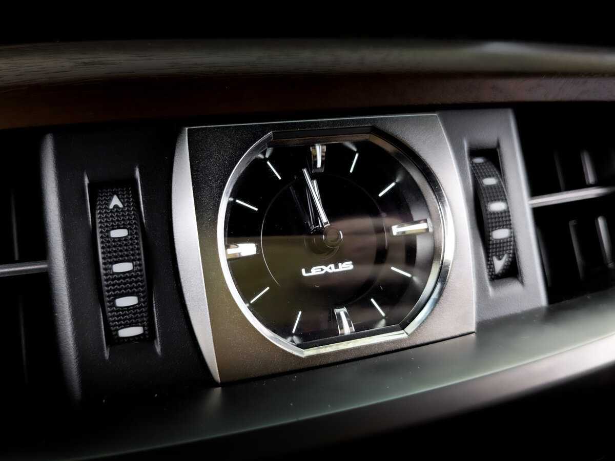 Lexus LX 450d, 2019 Фото №29