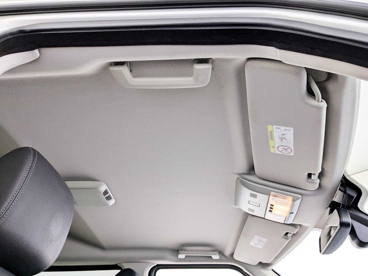 Land Rover Discovery, 2015 Фото №21