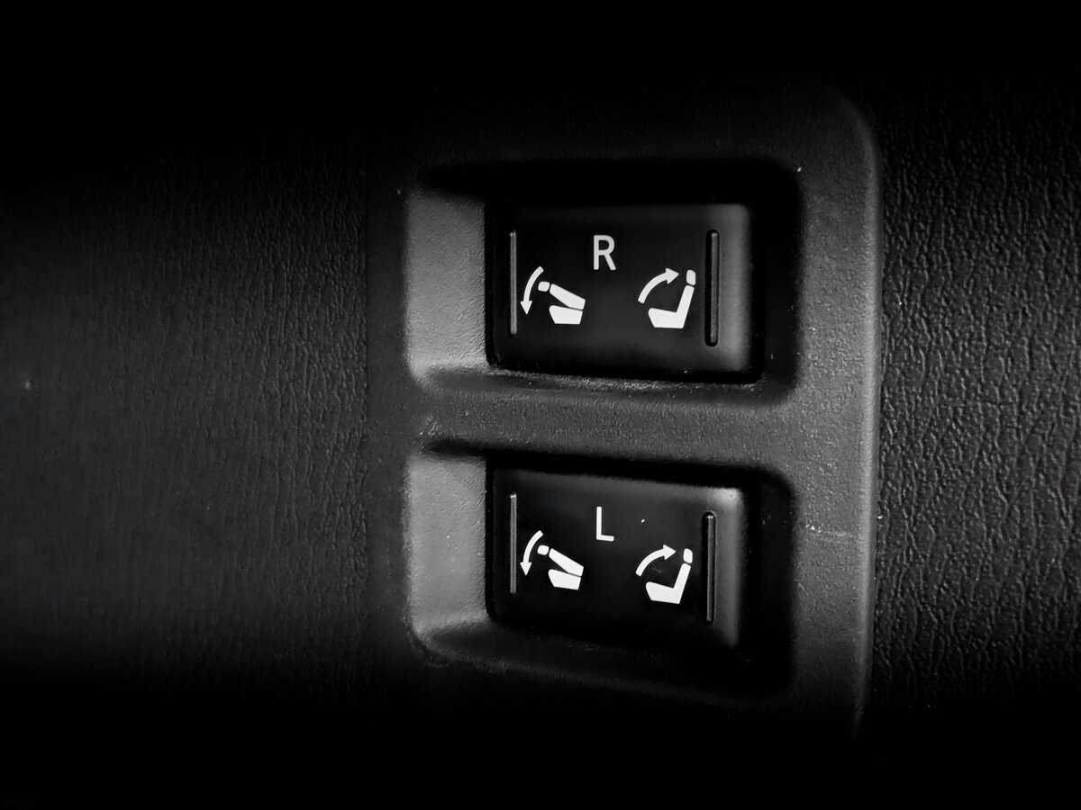 Infiniti QX80, 2017 Фото №25