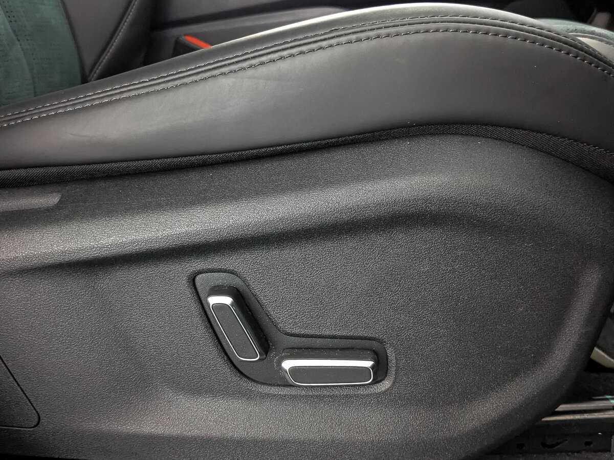 Geely Monjaro (Xingyue L), 2023 Фото №24