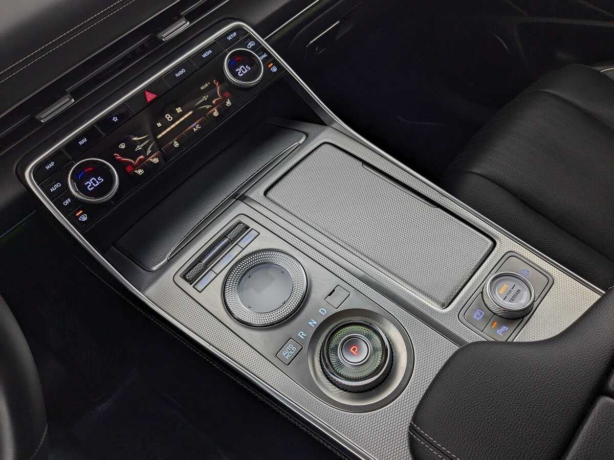 Genesis GV80, 2021 Фото №19