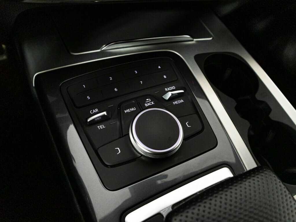 Audi Q7, 2018 Фото №18