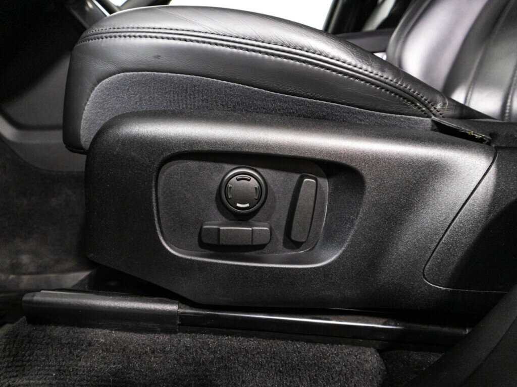 Land Rover Range Rover Sport, 2018 Фото №17