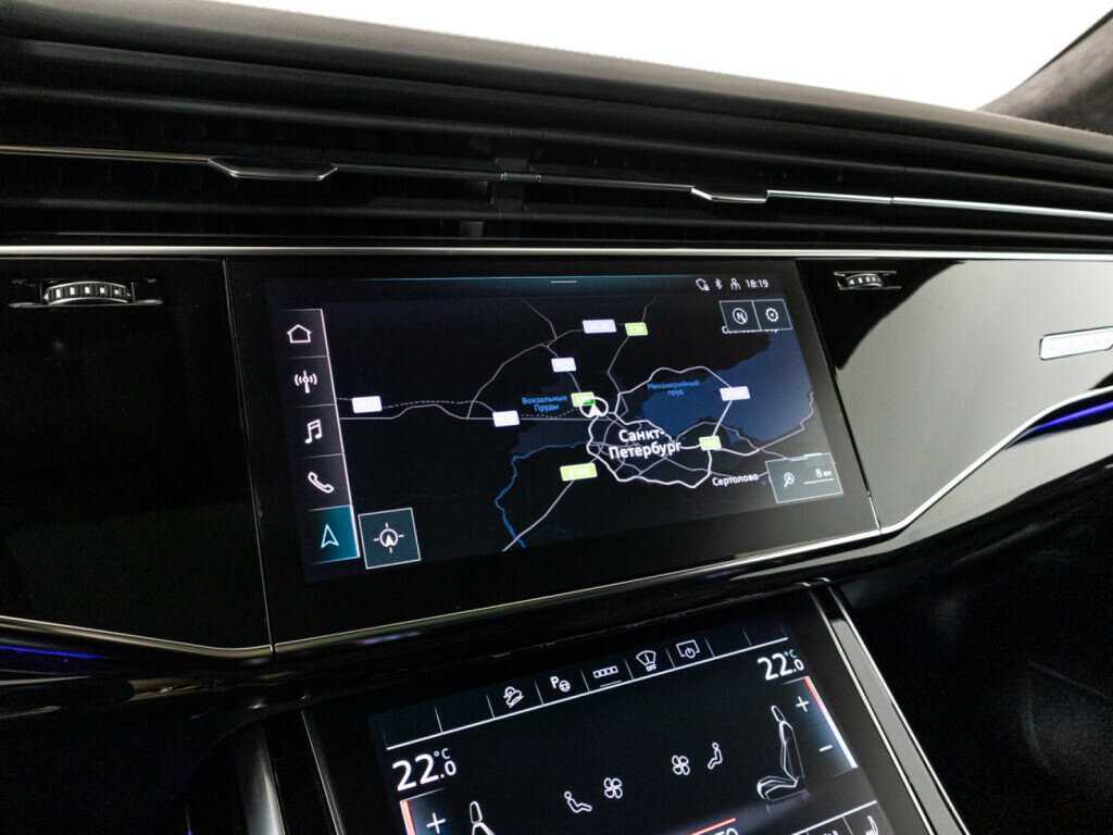 Audi Q8 45 TDI, 2021 Фото №17