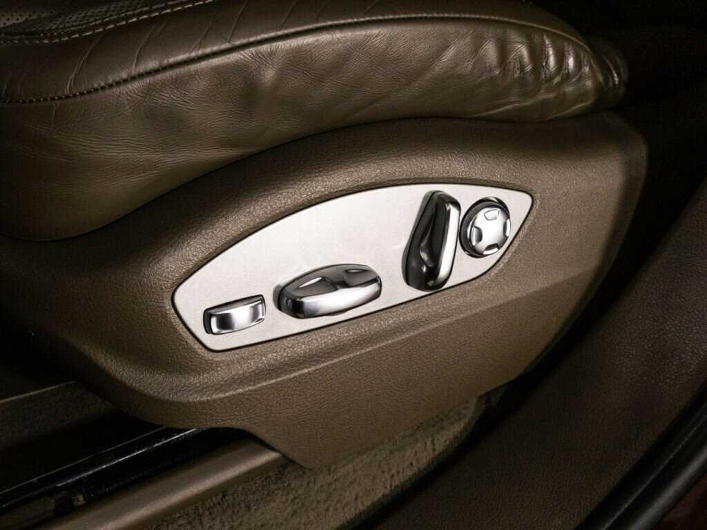 Porsche Cayenne Diesel, 2010 Фото №22