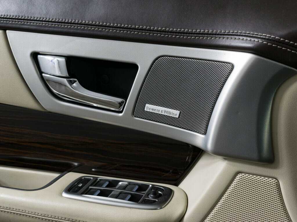 Jaguar XF, 2011 Фото №16