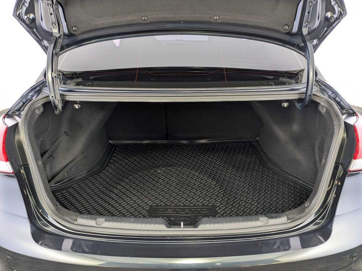 Kia Cerato, 2019 Фото №9