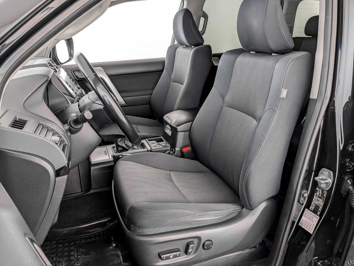 Toyota Land Cruiser Prado, 2021 Фото №18