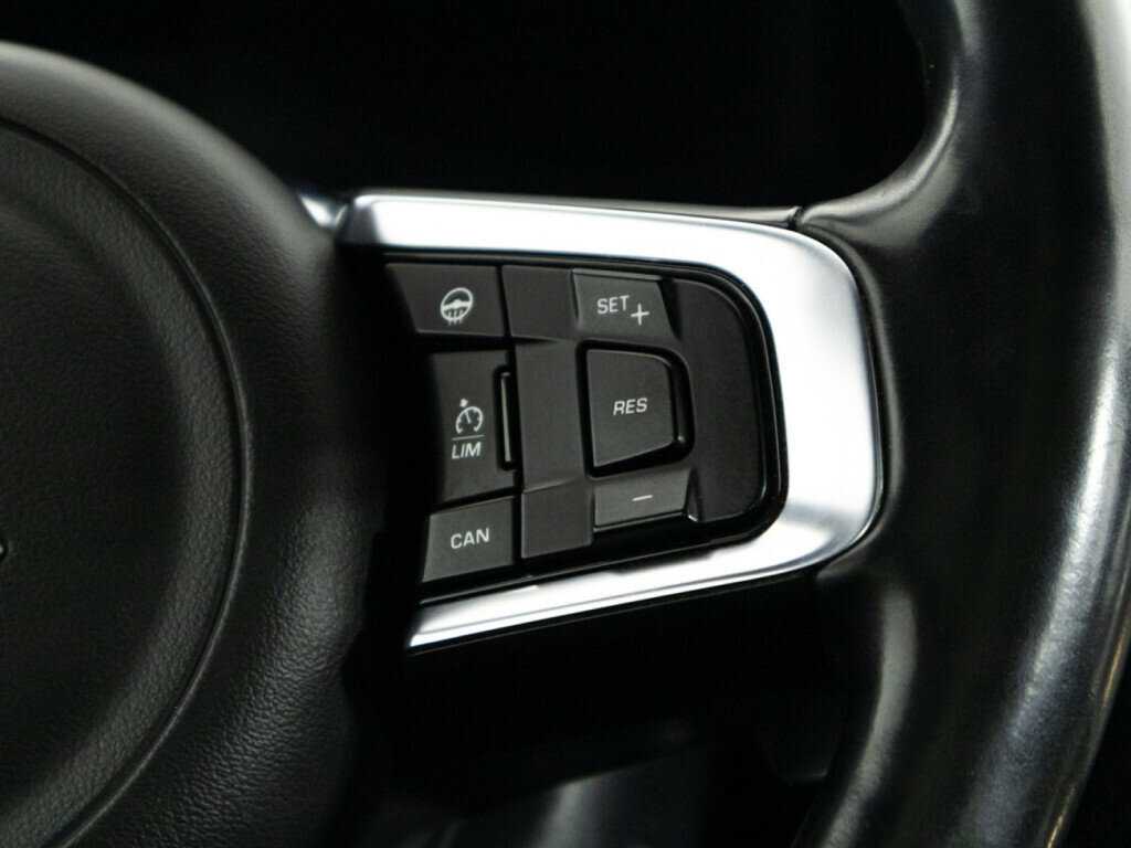 Jaguar F-Pace, 2016 Фото №22