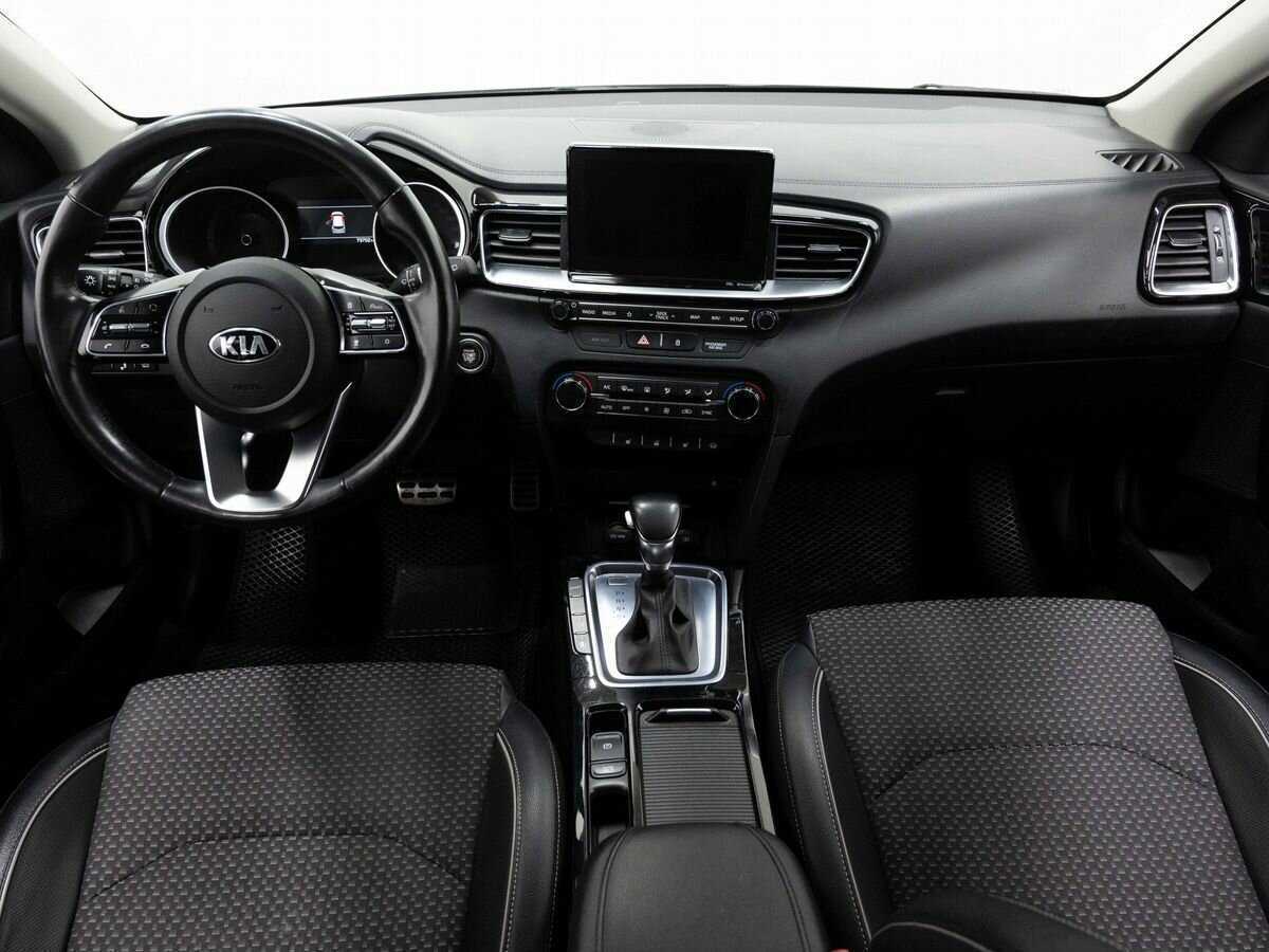 Kia Ceed, 2018 Фото №14