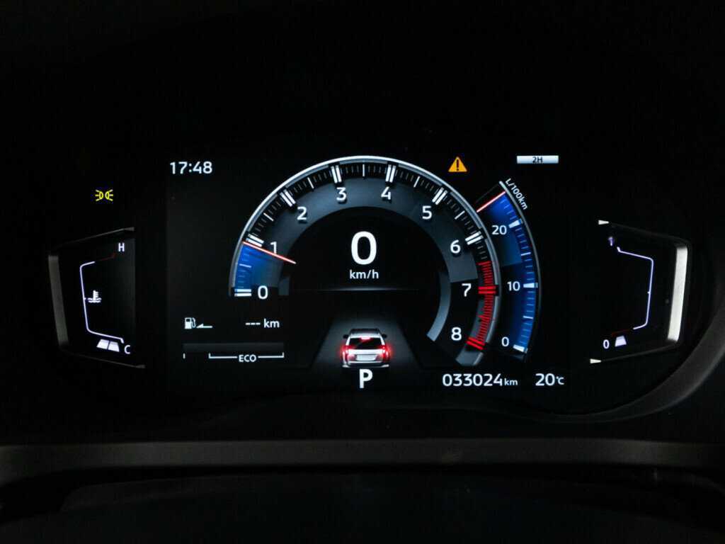 Mitsubishi Montero Sport, 2022 Фото №10