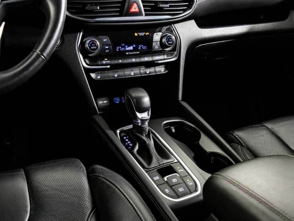 Hyundai Santa Fe, 2018 Фото №11