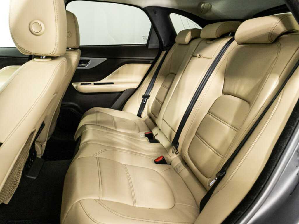 Jaguar F-Pace, 2016 - 108 000 км. | Фото №8