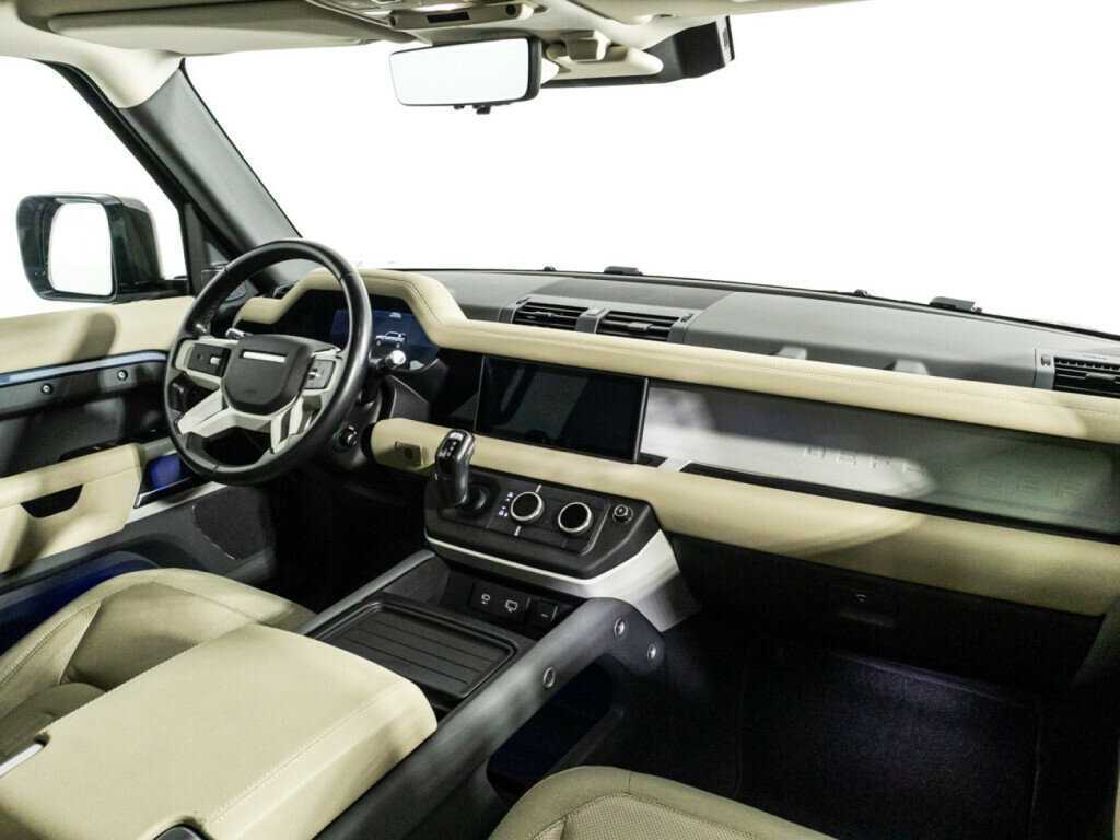 Land Rover Defender 110, 2021 - 95 660 км. | Фото №7