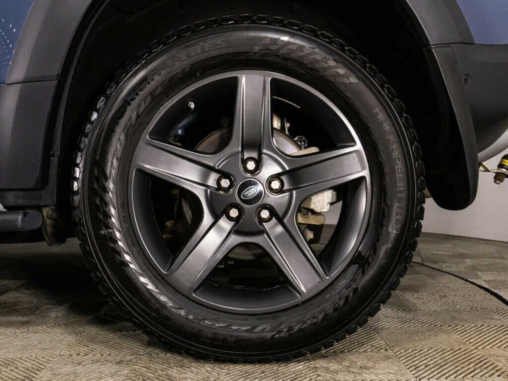 Land Rover Defender 110, 2021 Фото №25