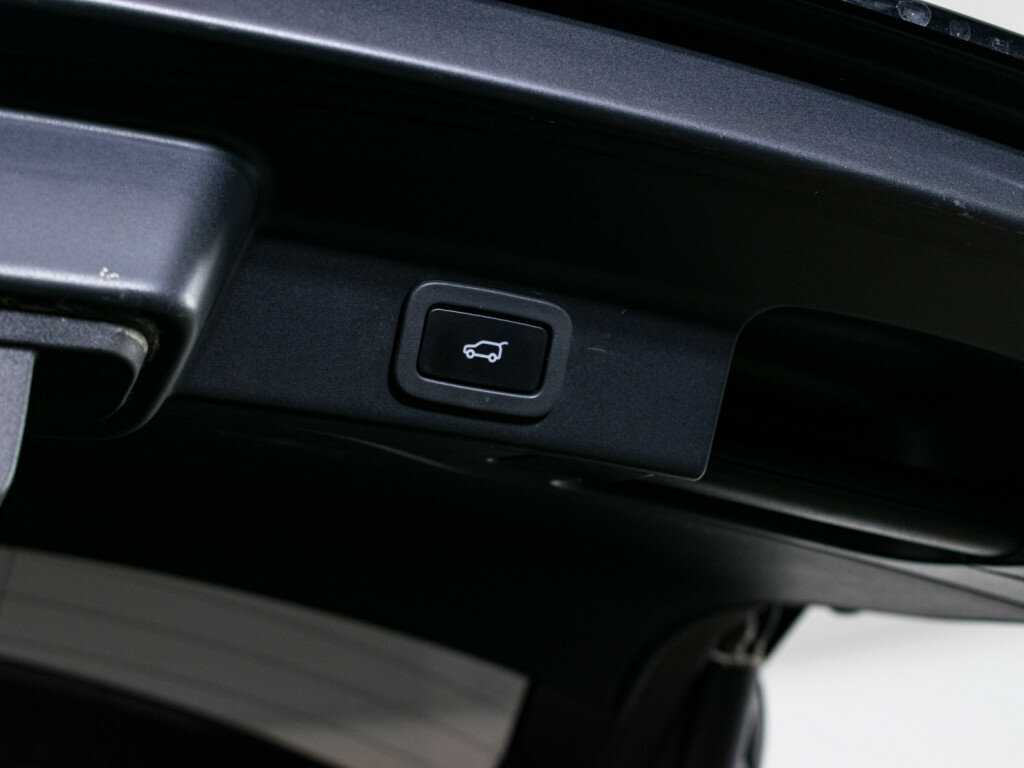 Jaguar F-Pace, 2017 - 122 389 км. | Фото №8