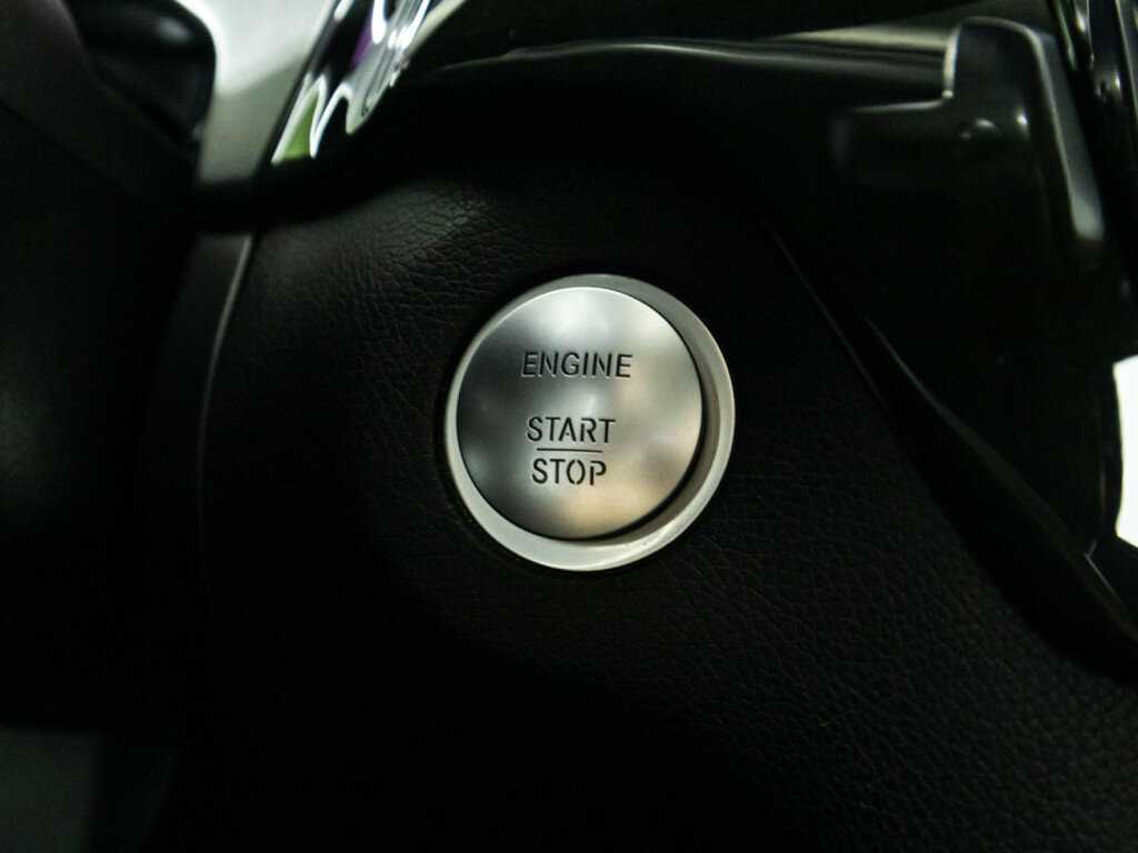 Mercedes-Benz GLE Coupe 400, 2016 Фото №22