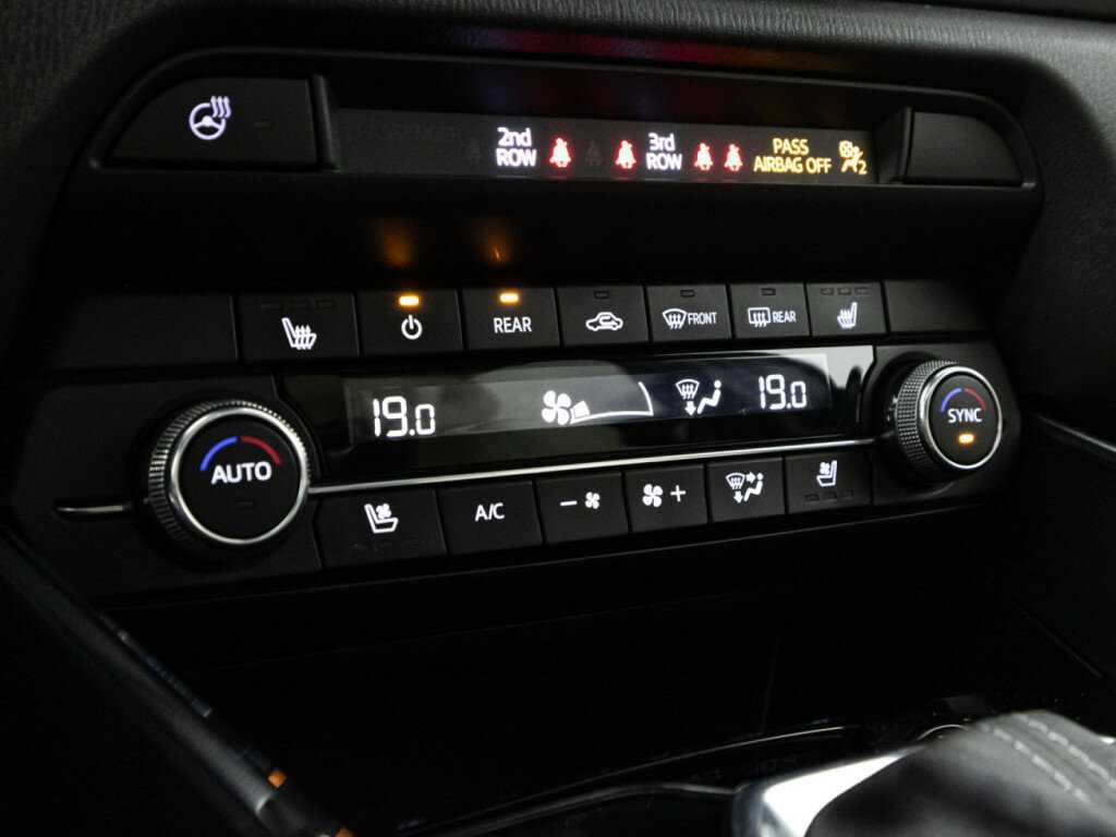 Mazda CX-9, 2022 Фото №20