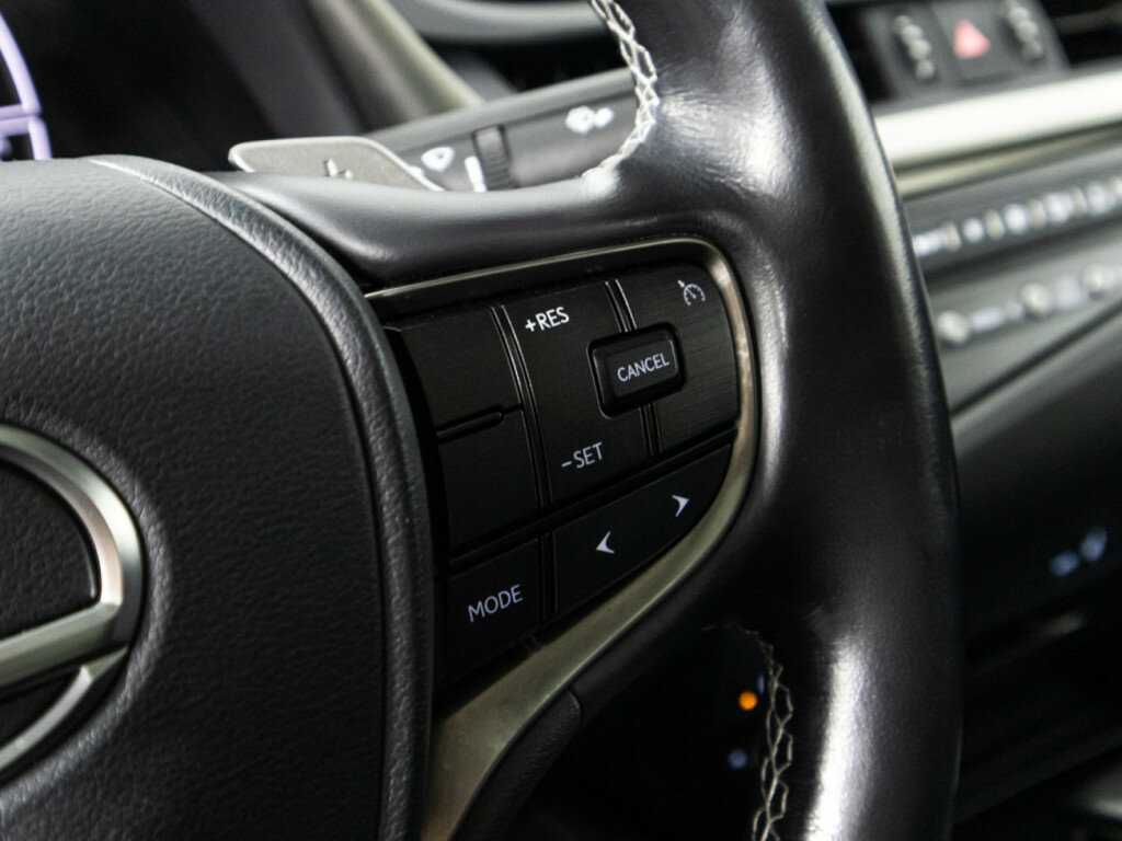 Lexus ES 250, 2021 Фото №21
