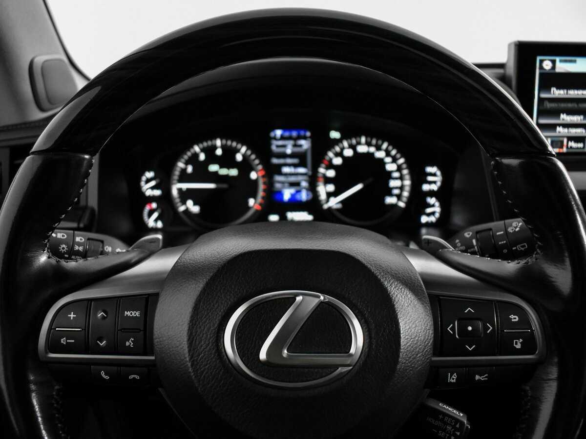 Lexus LX 570, 2018 Фото №23