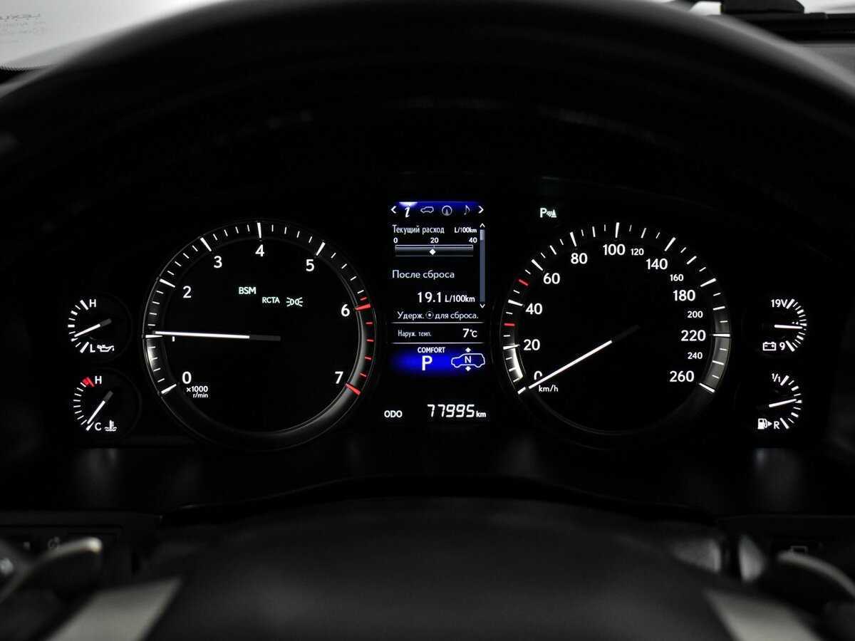 Lexus LX 570, 2018 Фото №24