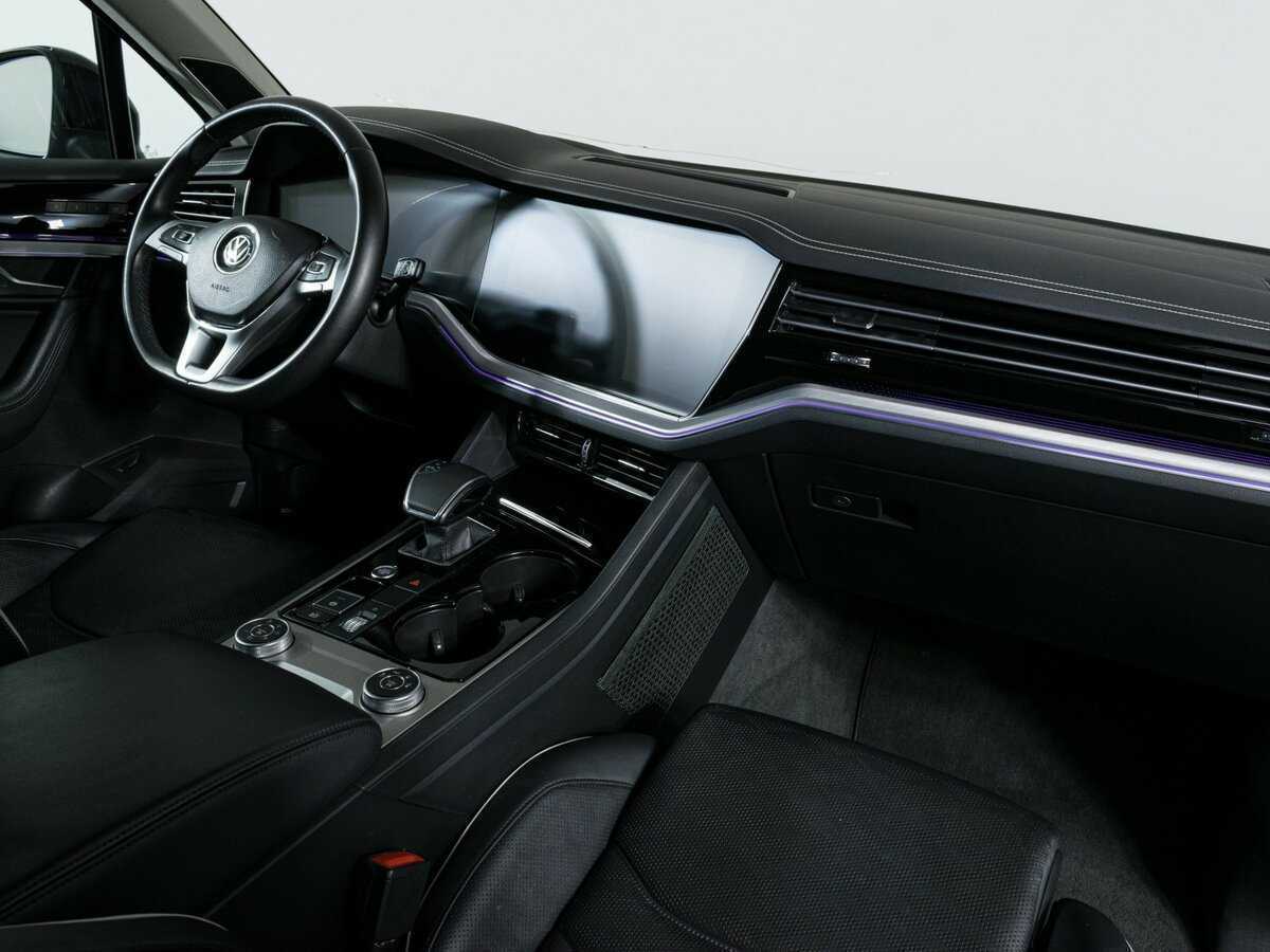 Volkswagen Touareg, 2019 Фото №12
