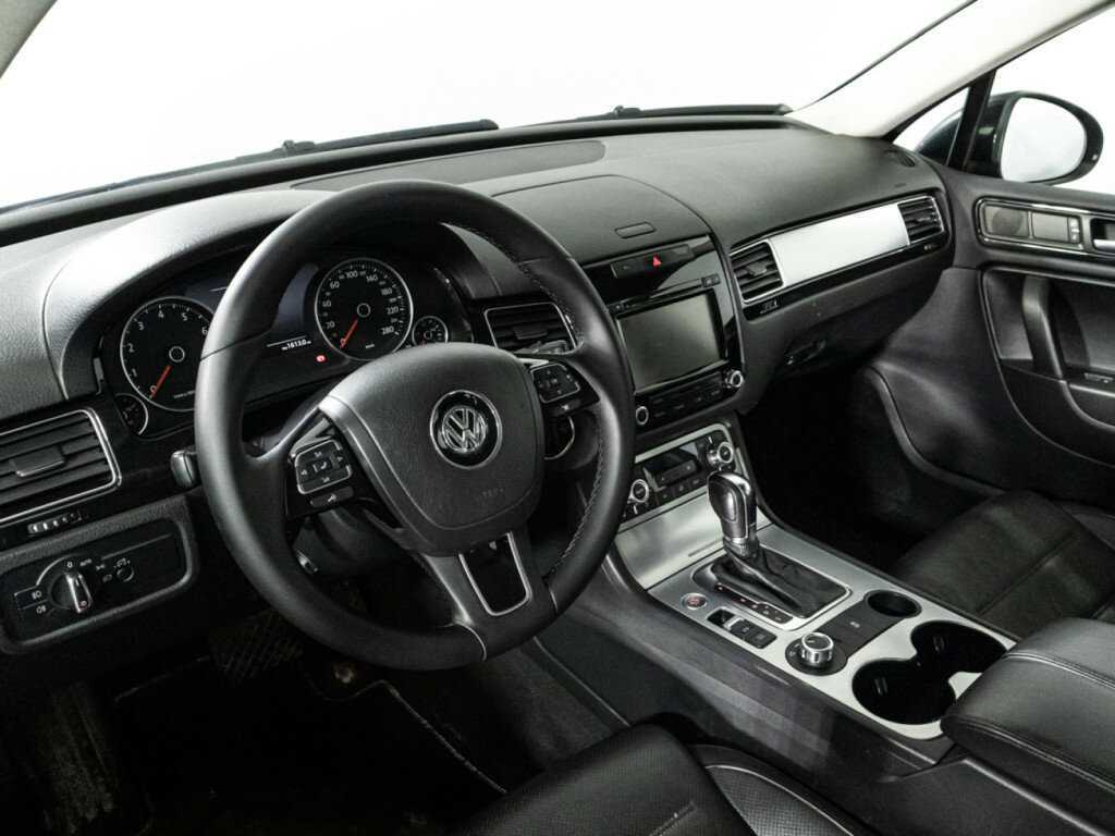 Volkswagen Touareg, 2012 Фото №11