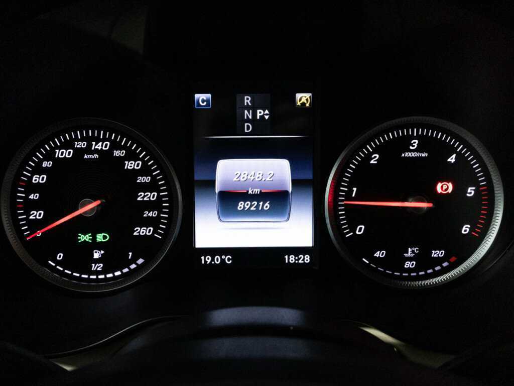 Mercedes-Benz GLC 250 d, 2017 Фото №12