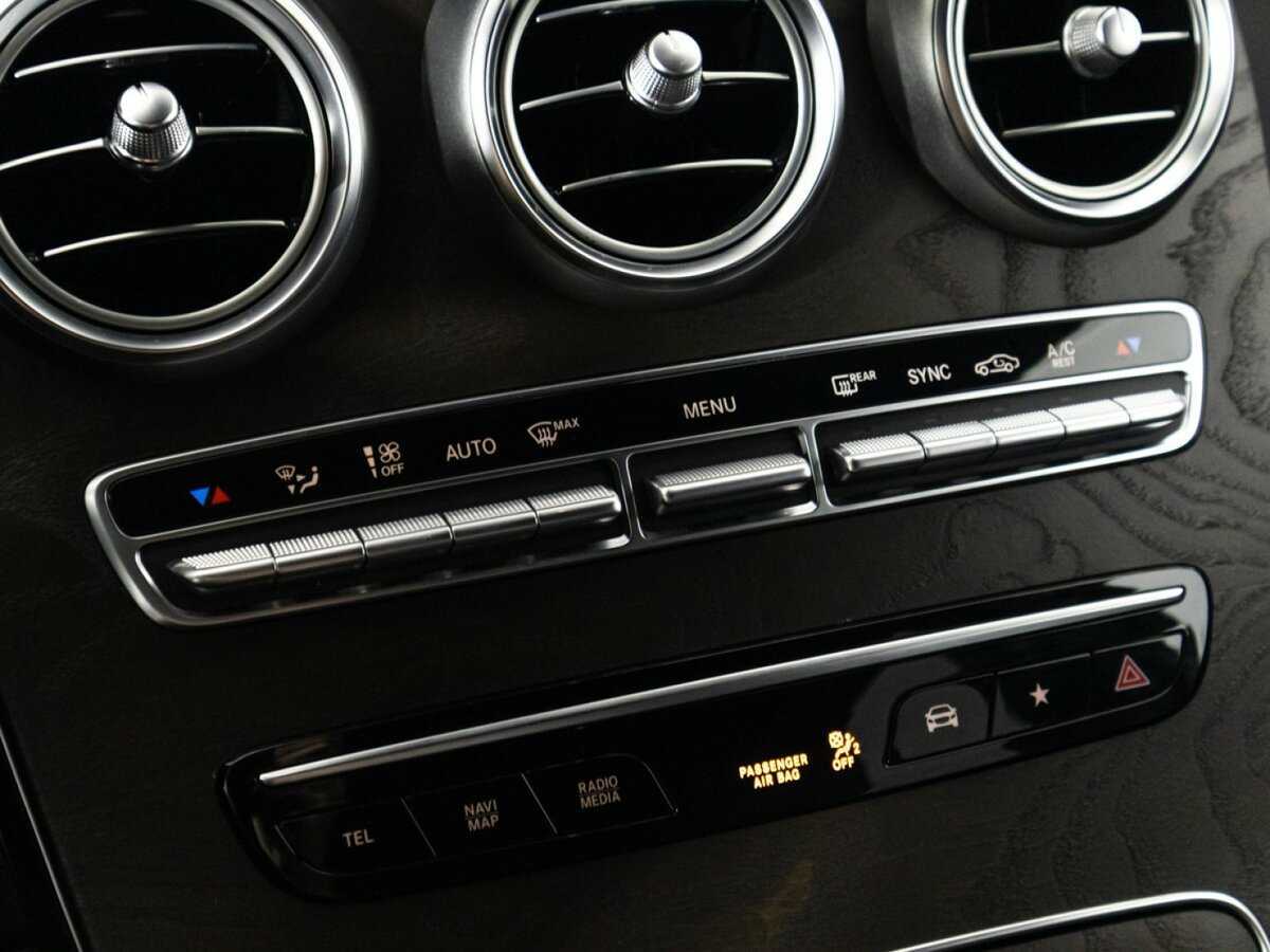 Mercedes-Benz GLC 300, 2020 Фото №20