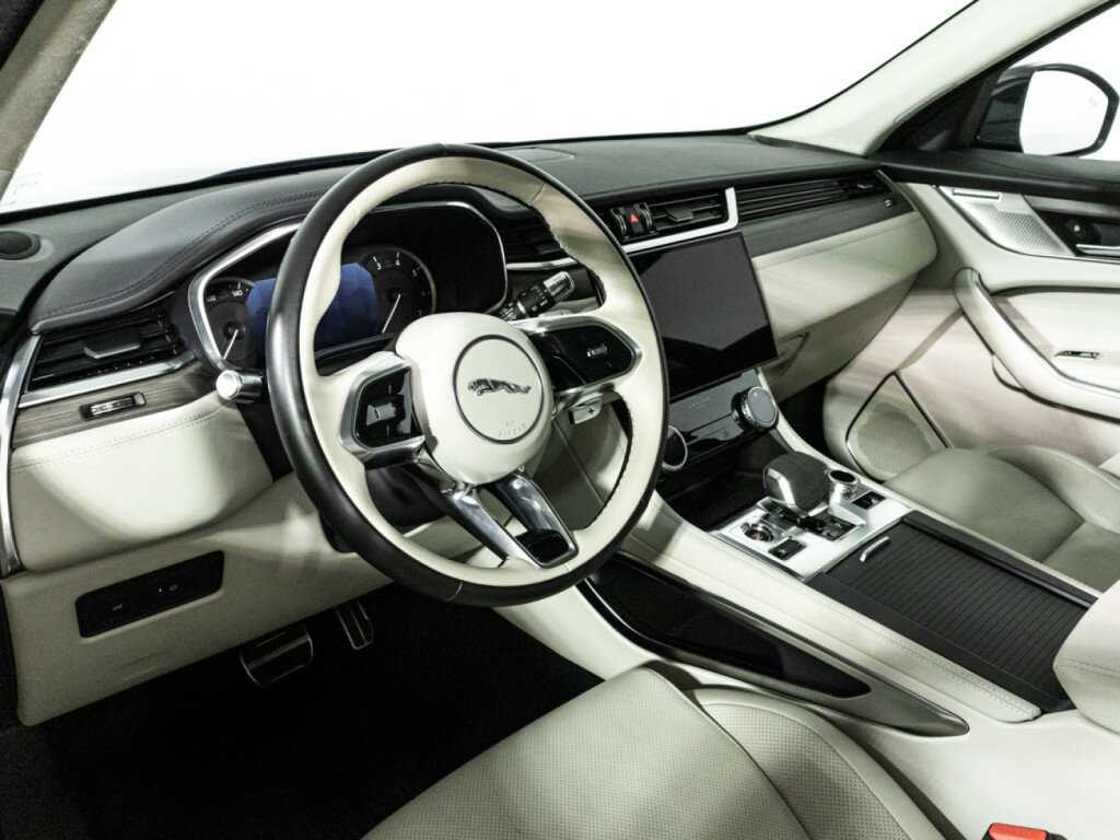 Jaguar F-Pace, 2022 Фото №11
