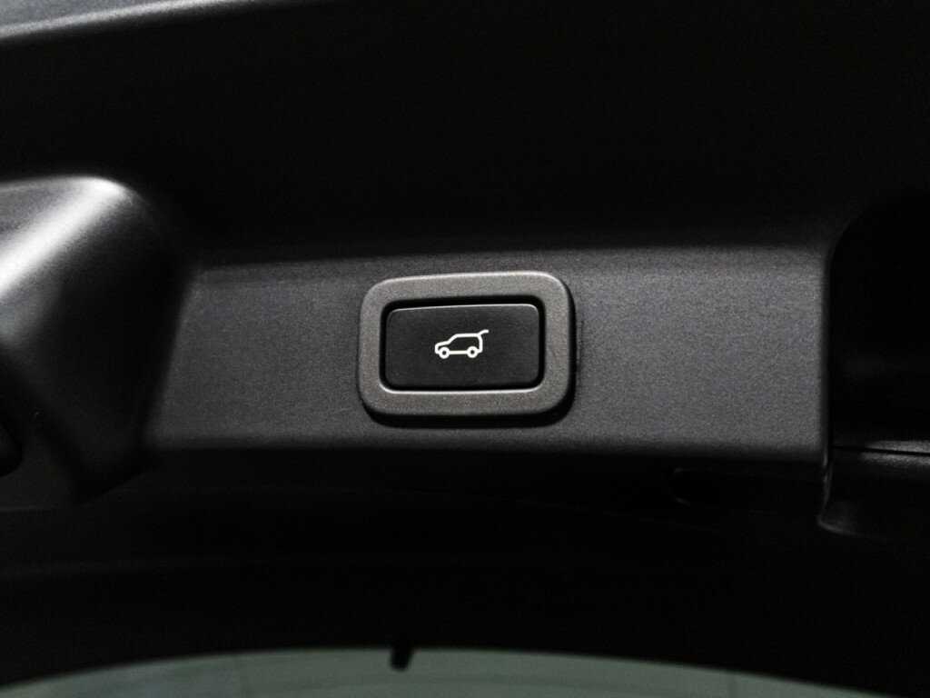 Jaguar F-Pace, 2022 Фото №33