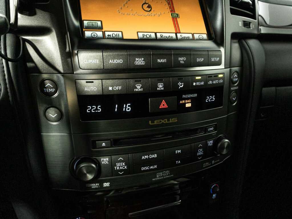 Lexus LX 570, 2011 Фото №23