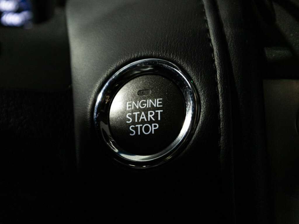 Lexus LX 570, 2011 Фото №25