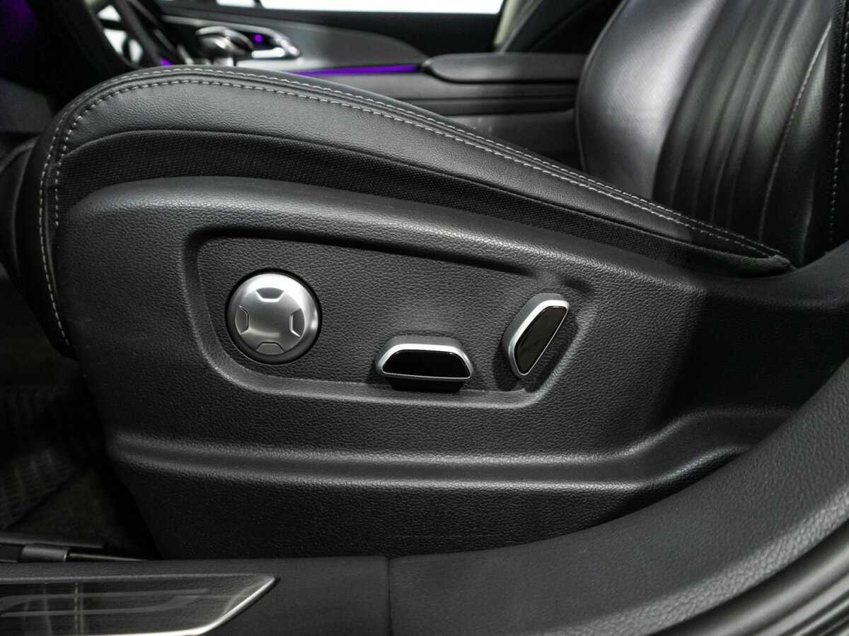 Hongqi H5, 2023 Фото №16