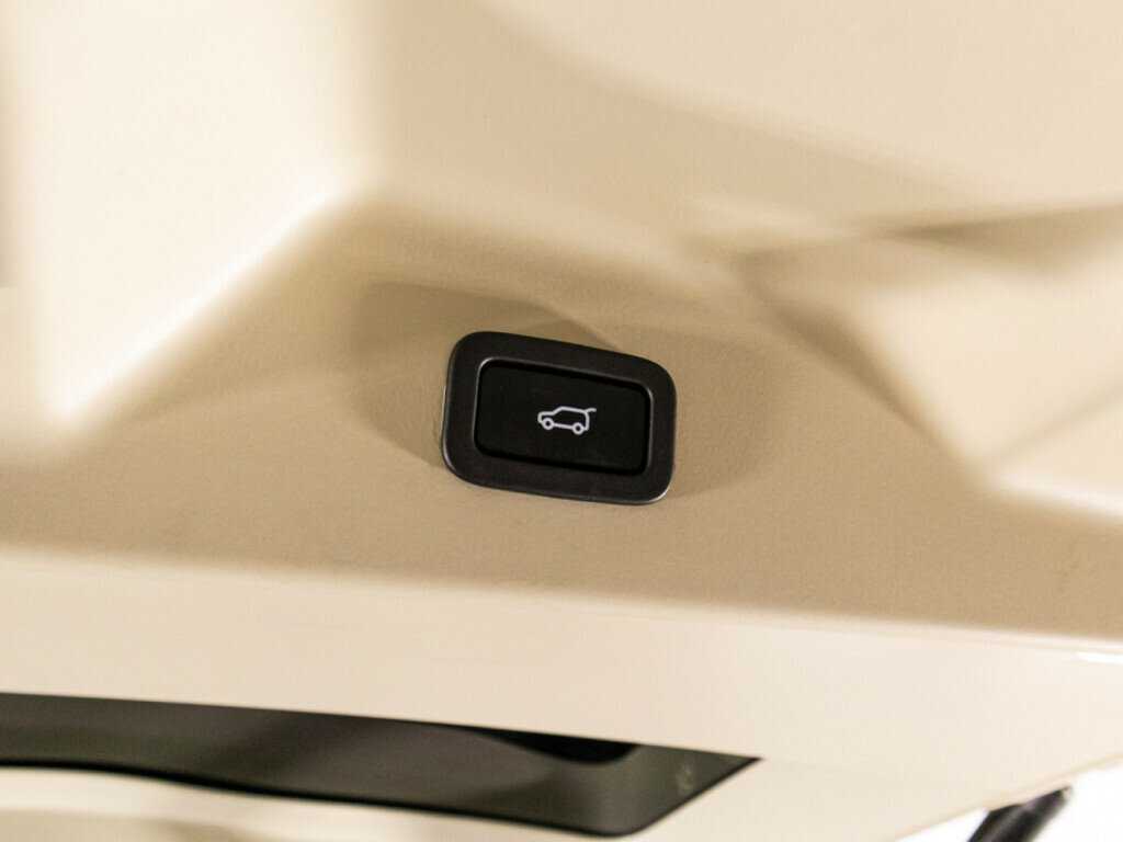 Land Rover Range Rover, 2018 Фото №16