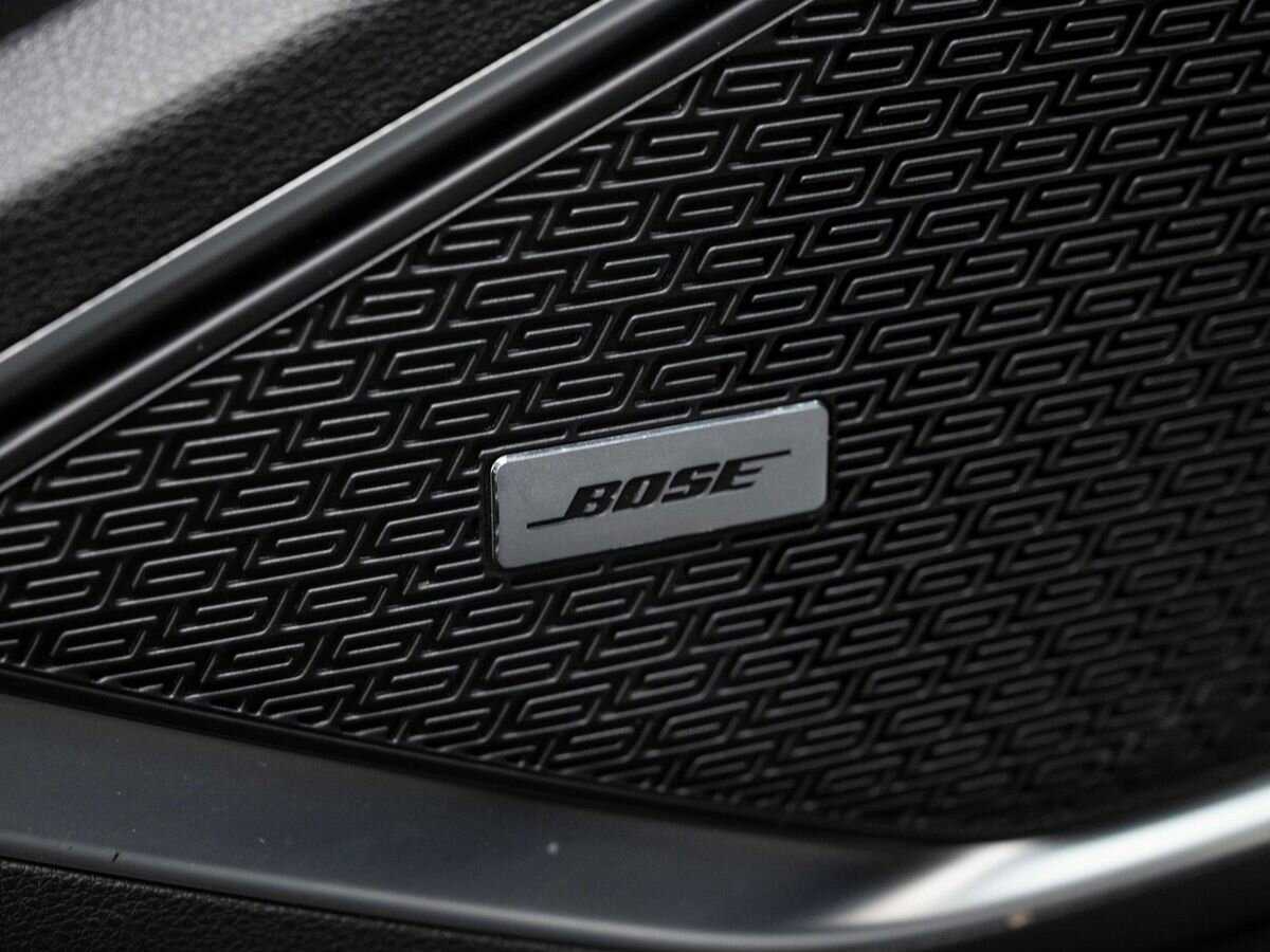 Geely Tugella, 2023 Фото №19