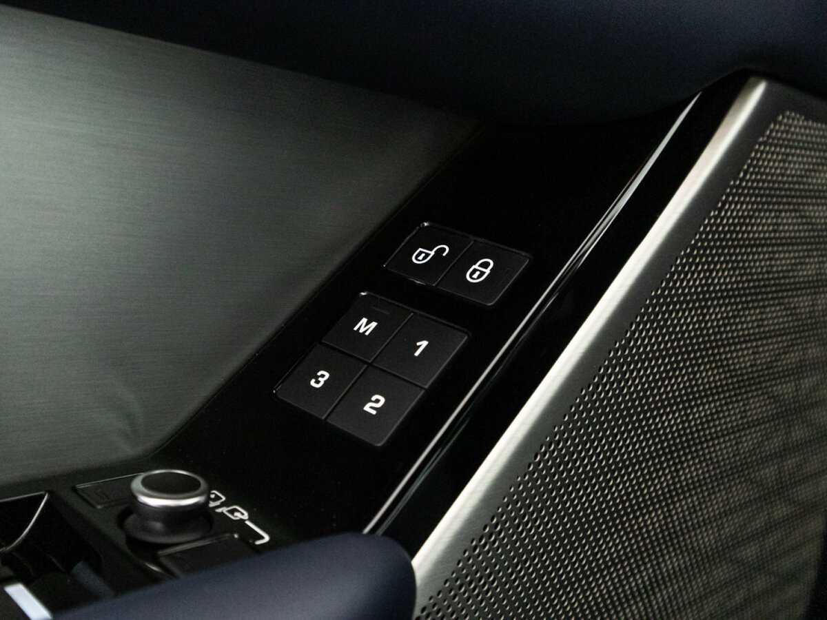 Land Rover Range Rover Velar, 2018 Фото №17