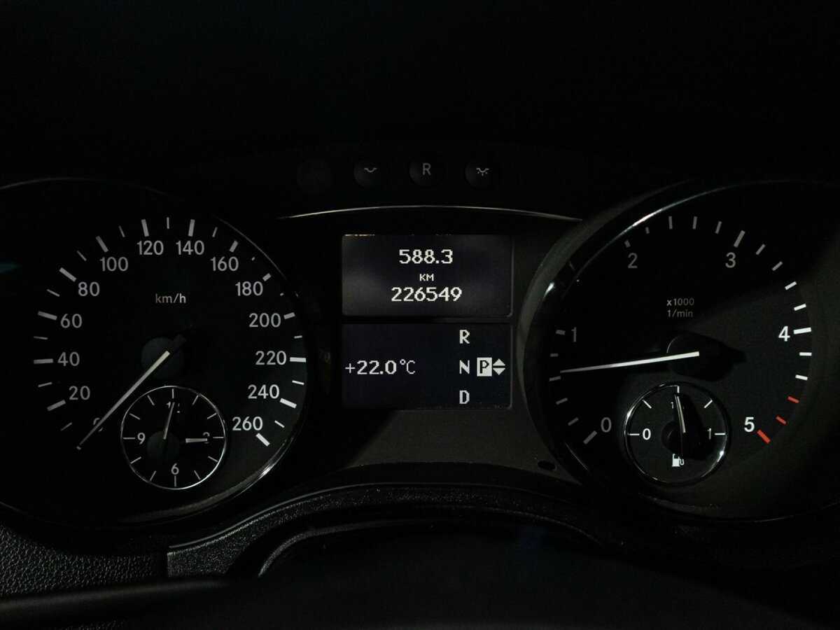 Mercedes-Benz M-Класс 350, 2010 Фото №12