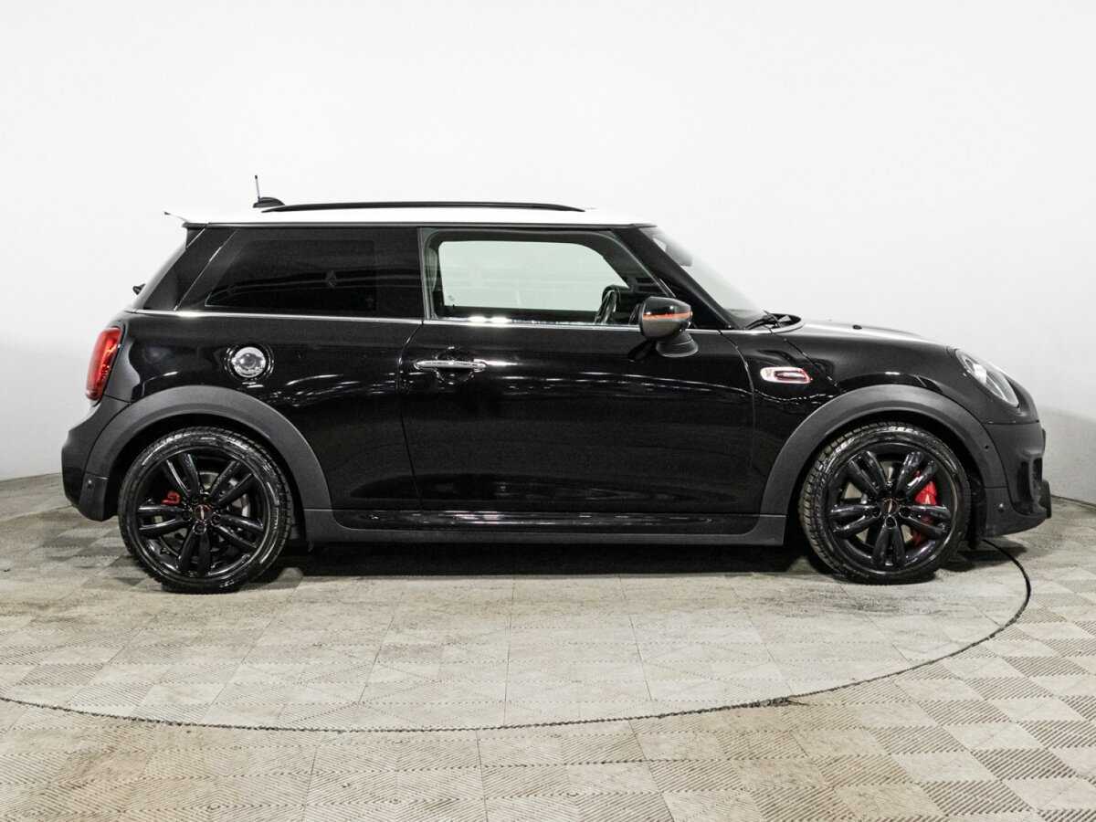 Mini Hatch JCW John Cooper Works, 2019 - 70 100 км. | Фото №4