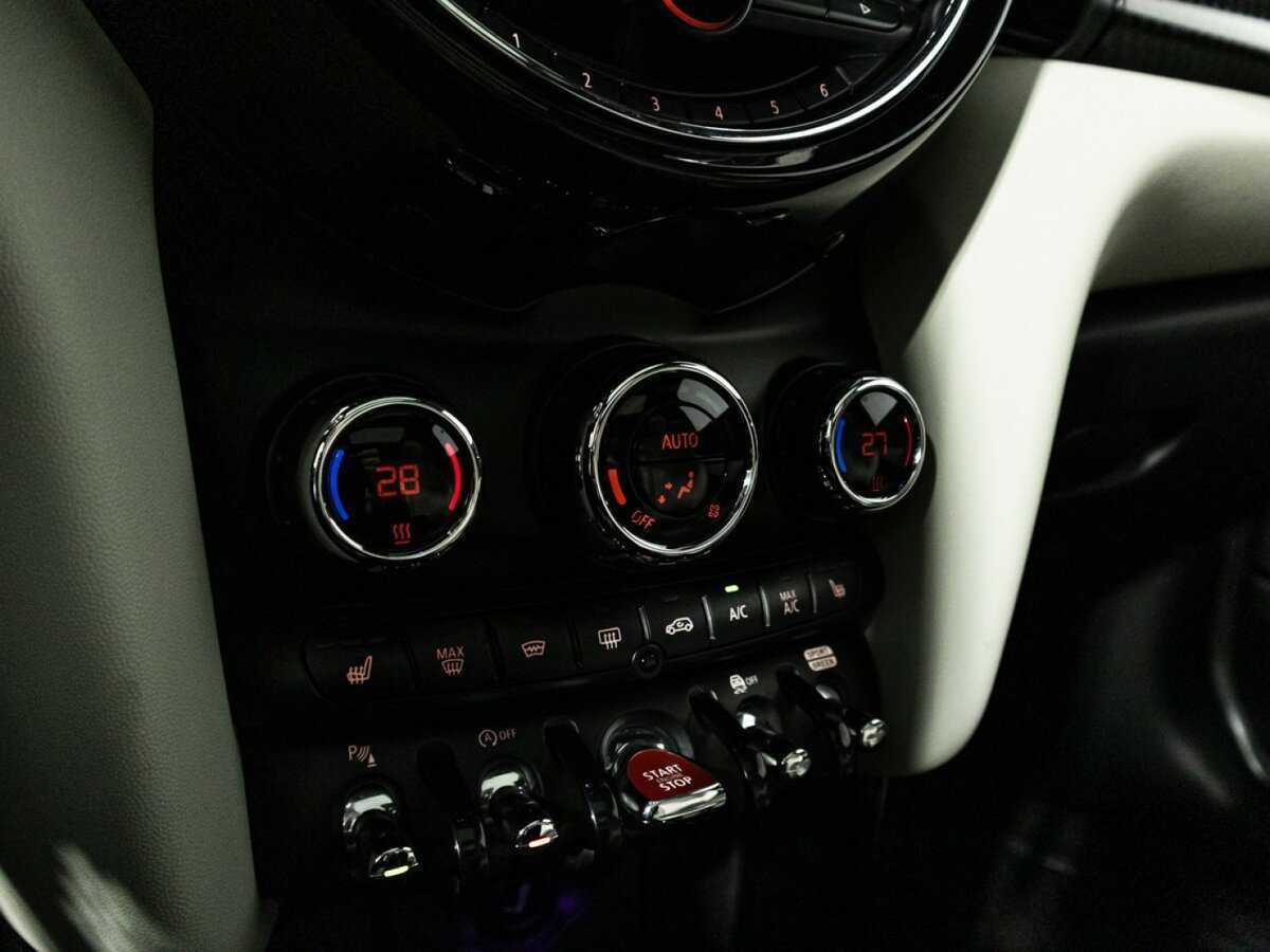 Mini Hatch JCW John Cooper Works, 2019 Фото №17