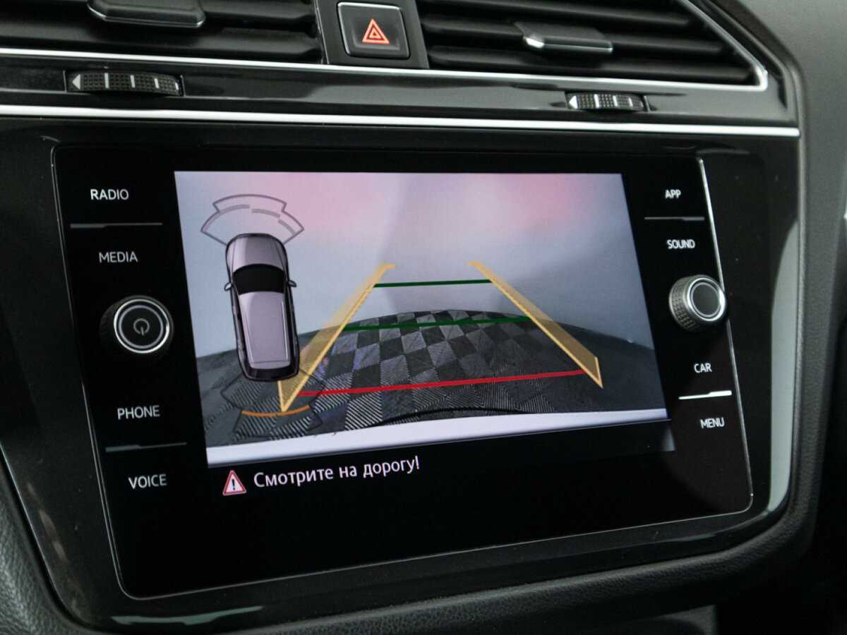 Volkswagen Tiguan, 2018 Фото №15