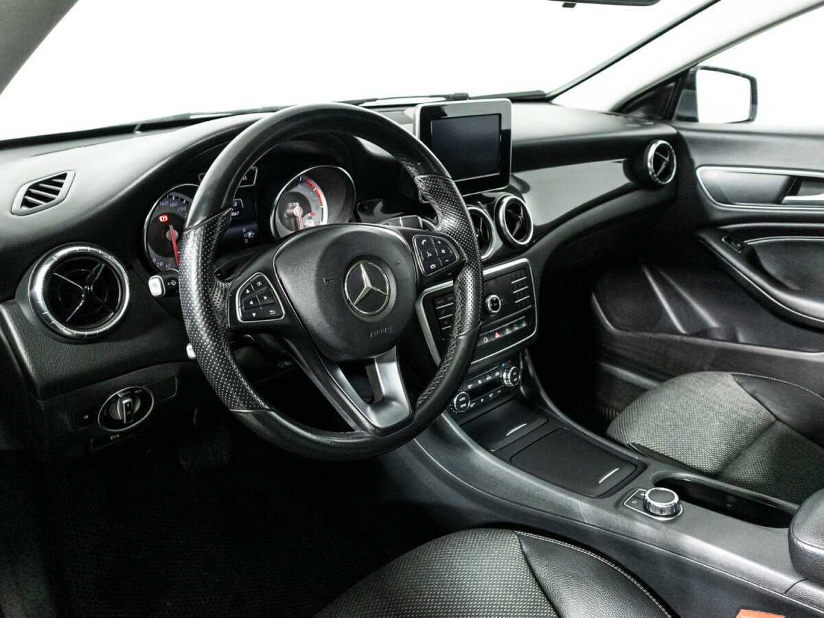Mercedes-Benz CLA 200, 2015 Фото №11