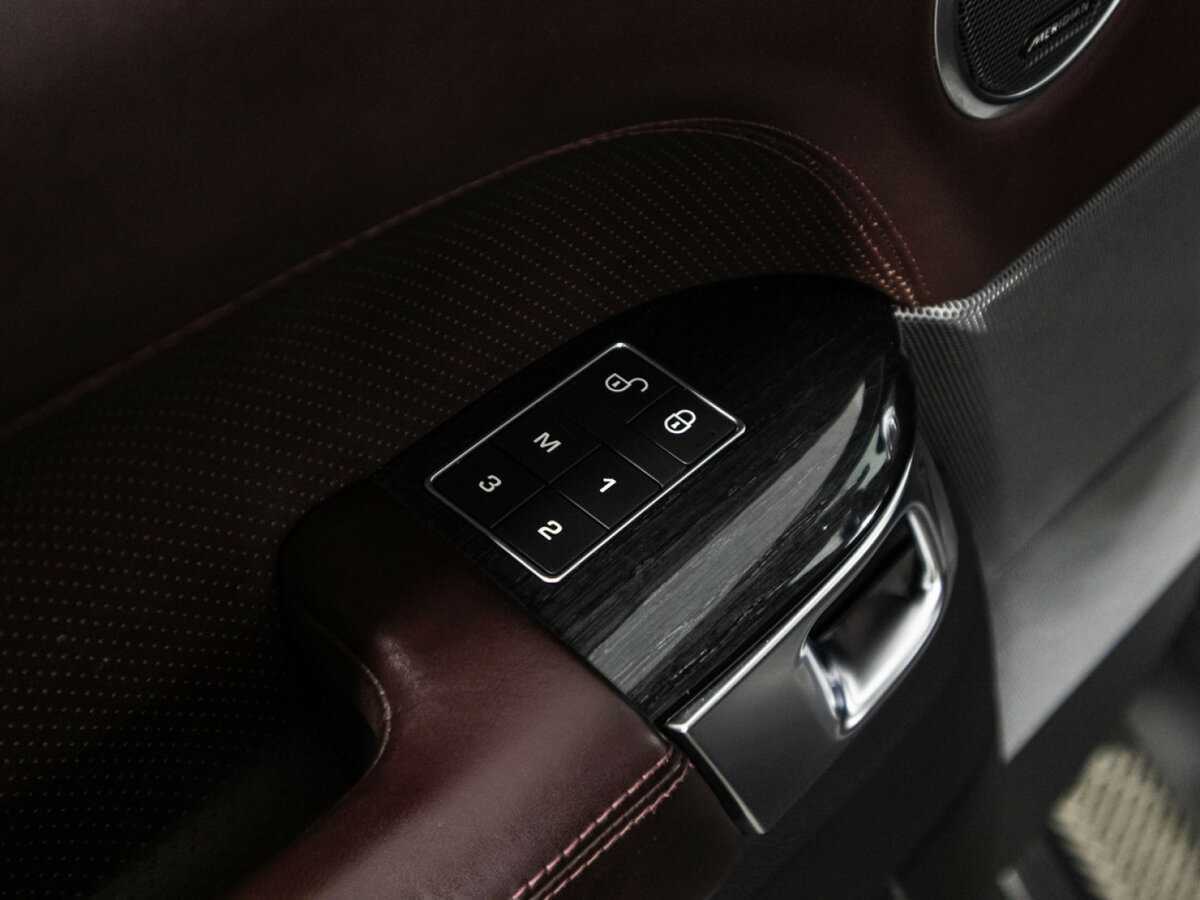 Land Rover Range Rover Sport, 2018 Фото №17