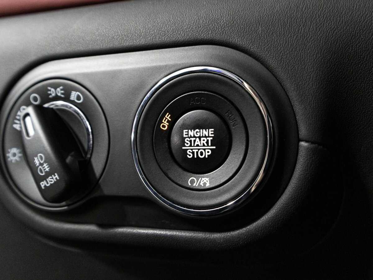 Maserati Levante S, 2017 Фото №19